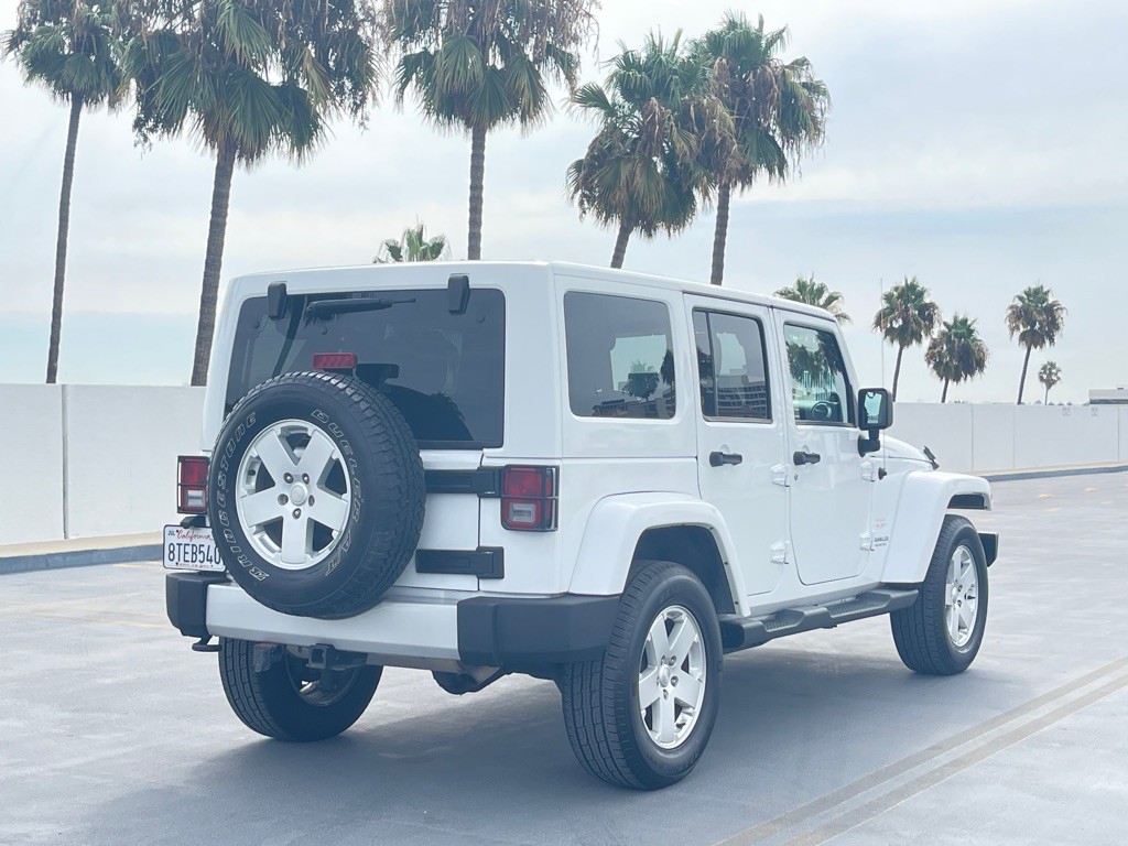2012 Jeep Wrangler Unlimited Image 43