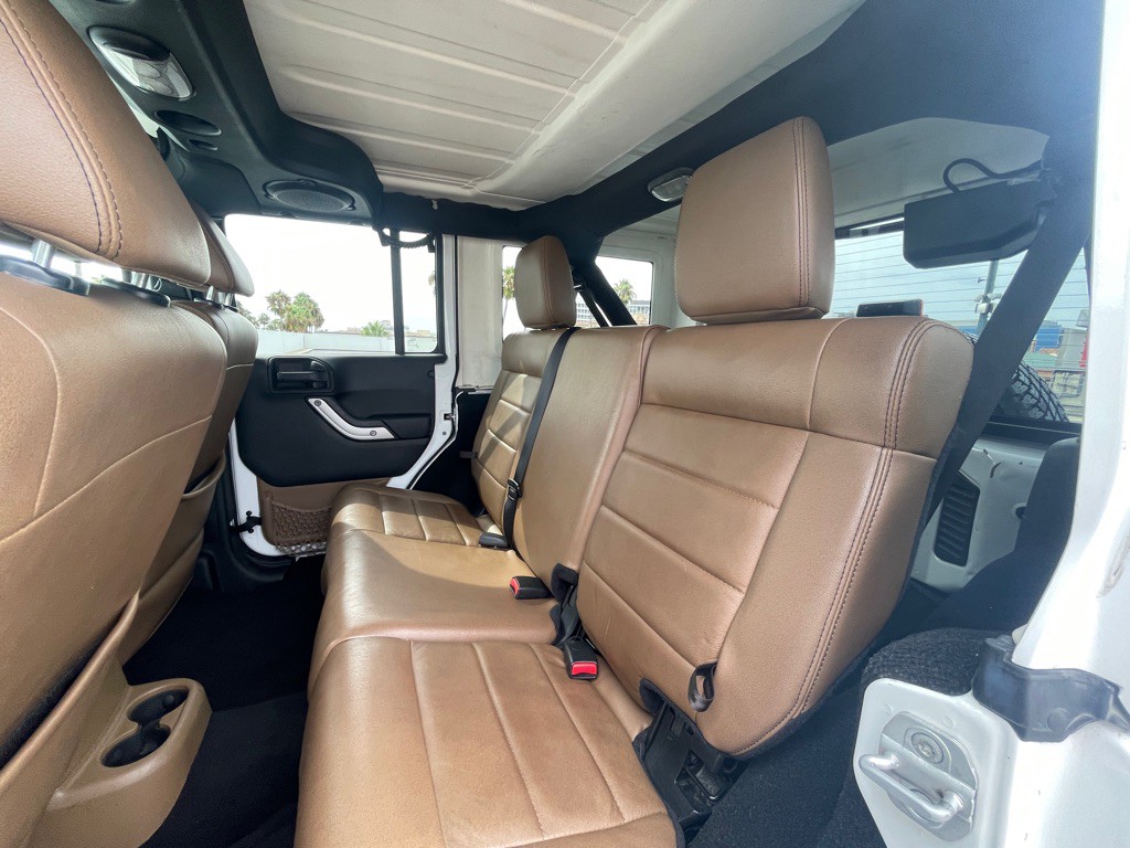 2012 Jeep Wrangler Unlimited Image 62