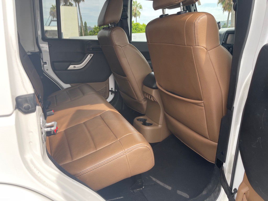 2012 Jeep Wrangler Unlimited Image 78