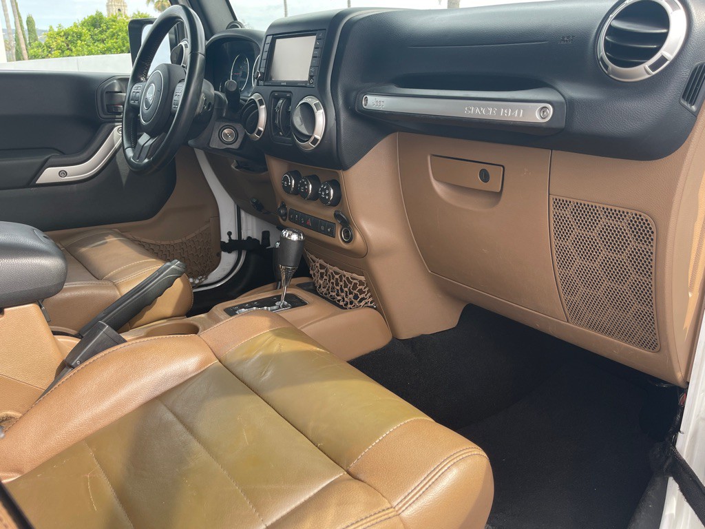 2012 Jeep Wrangler Unlimited Image 83