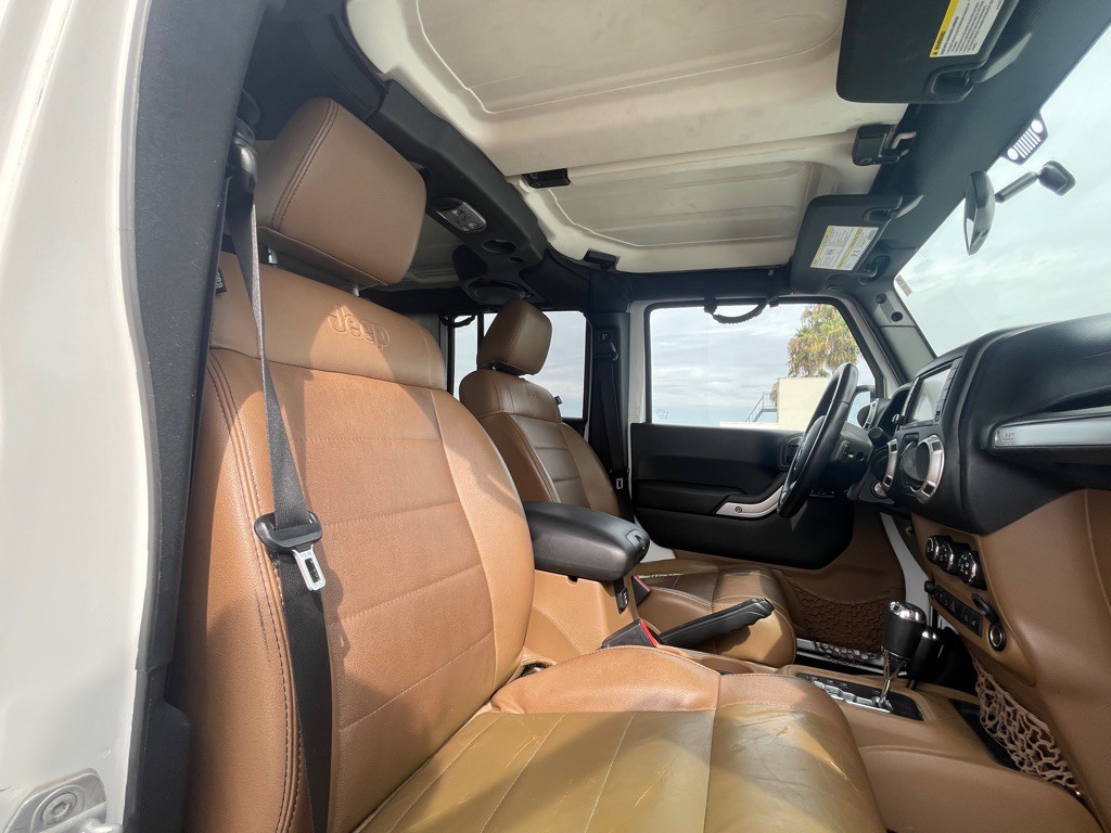 2012 Jeep Wrangler Unlimited Image 89