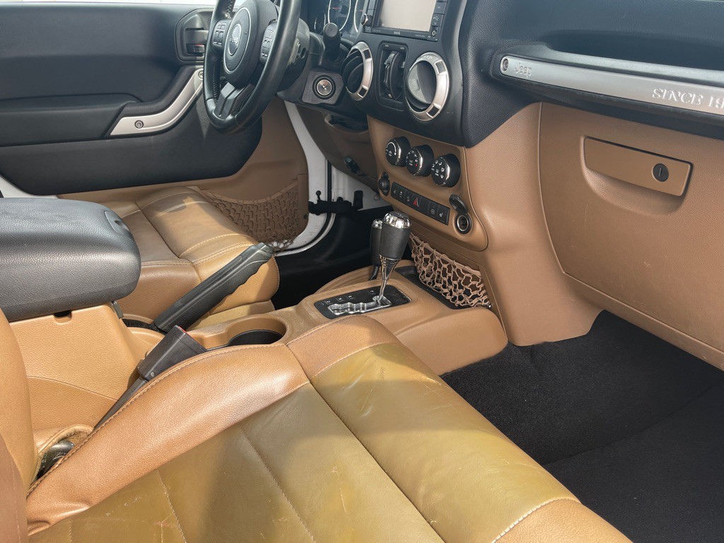 2012 Jeep Wrangler Unlimited Image 91