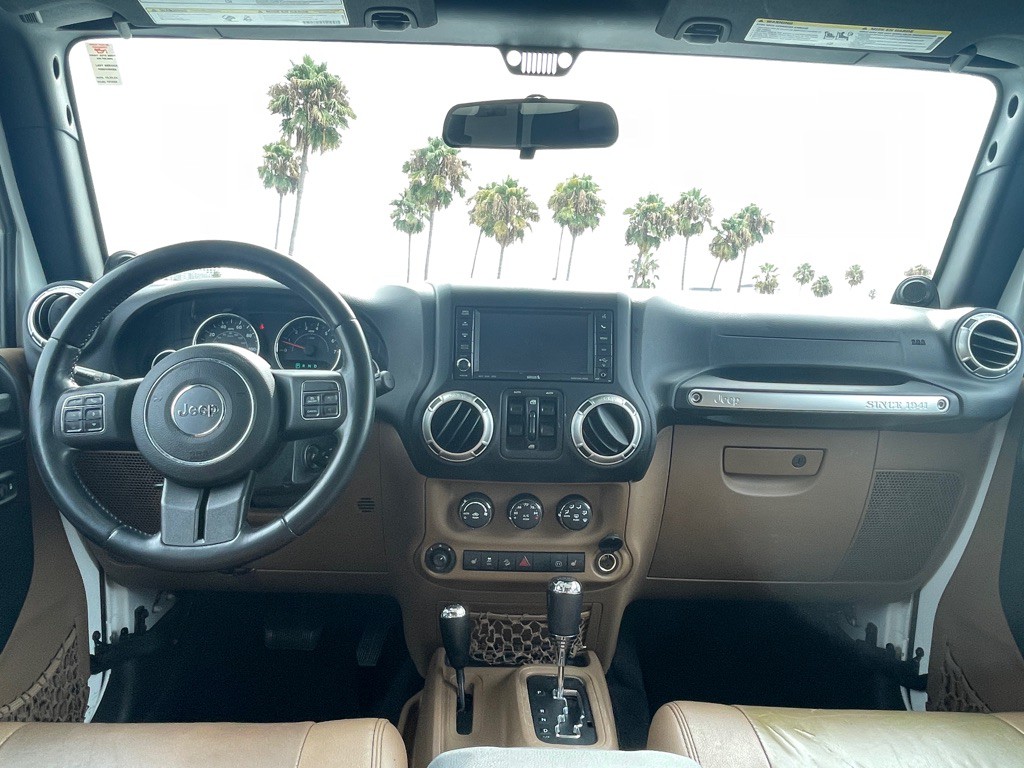 2012 Jeep Wrangler Unlimited Image 96
