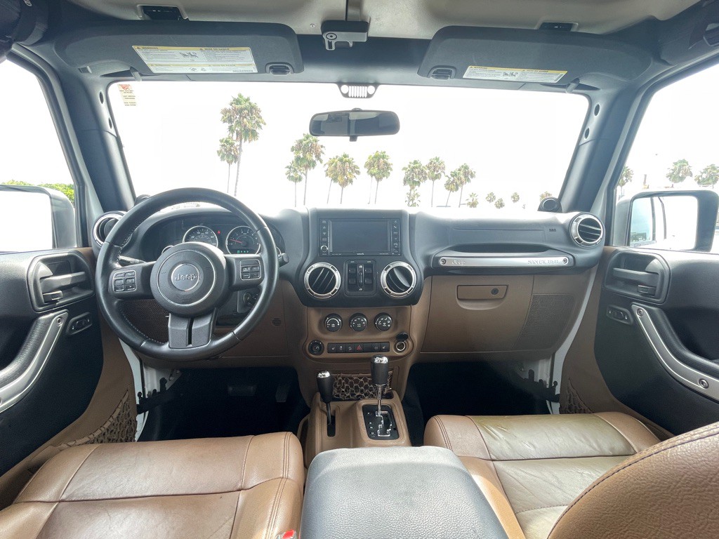2012 Jeep Wrangler Unlimited Image 104