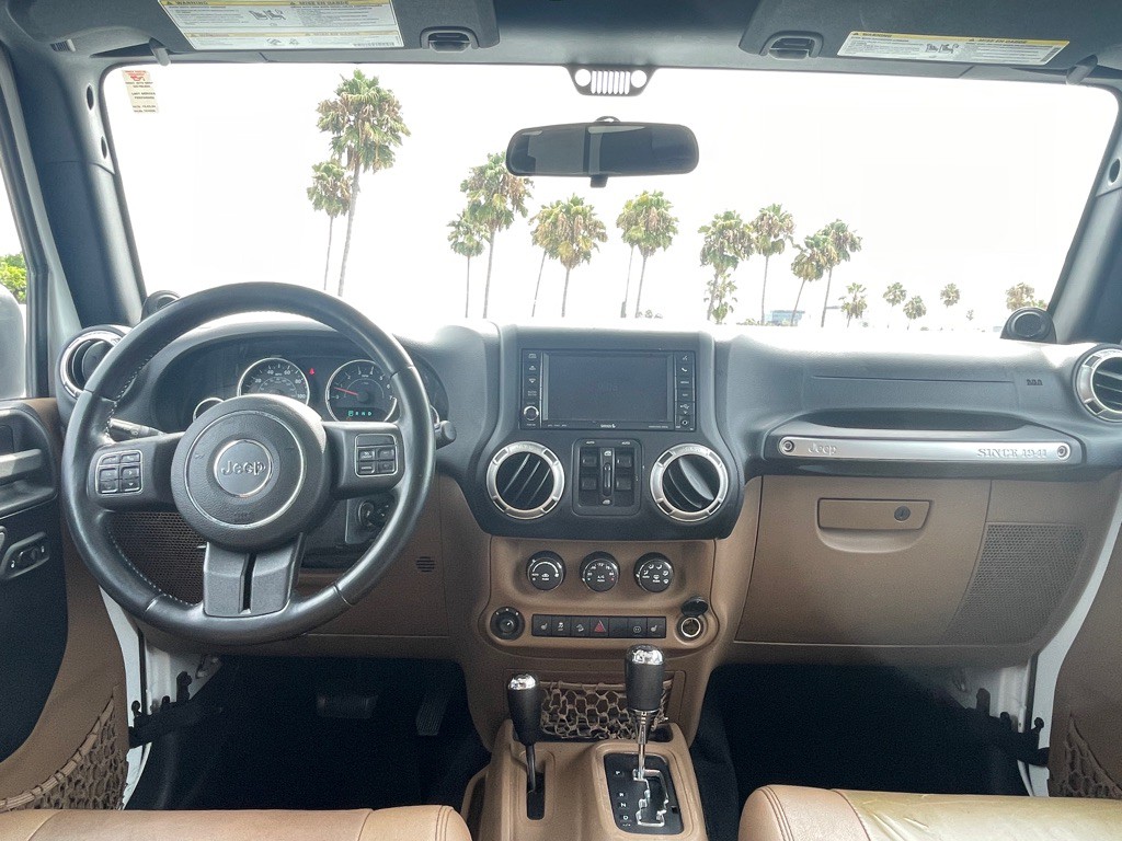 2012 Jeep Wrangler Unlimited Image 106