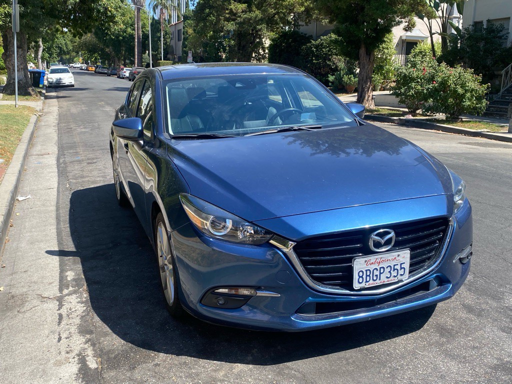 2017 Mazda Mazda3 Image 1
