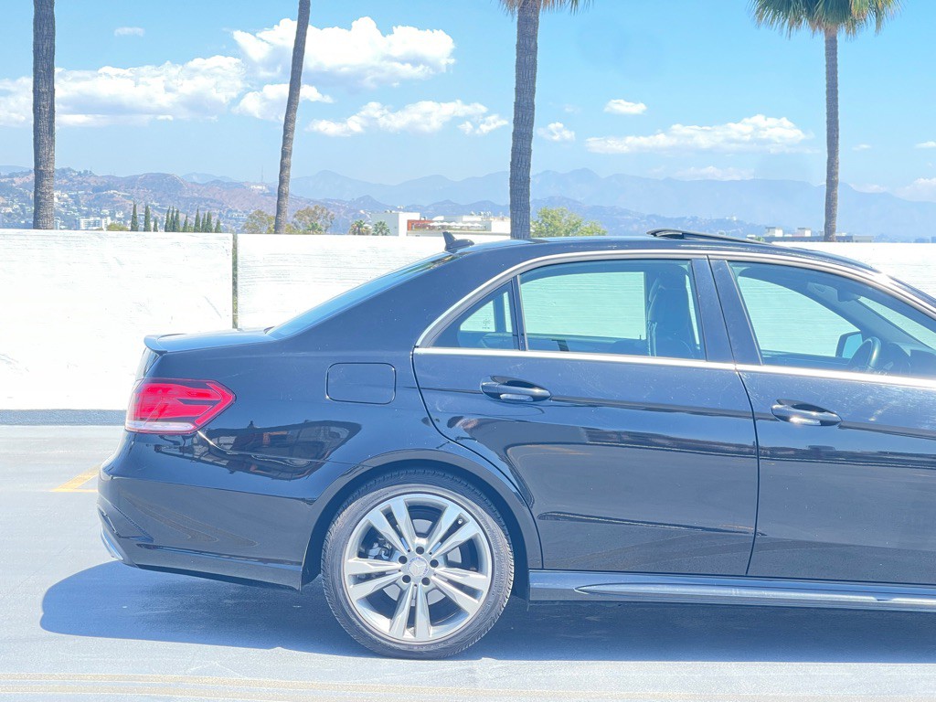 2014 Mercedes-Benz E-Class Image 25