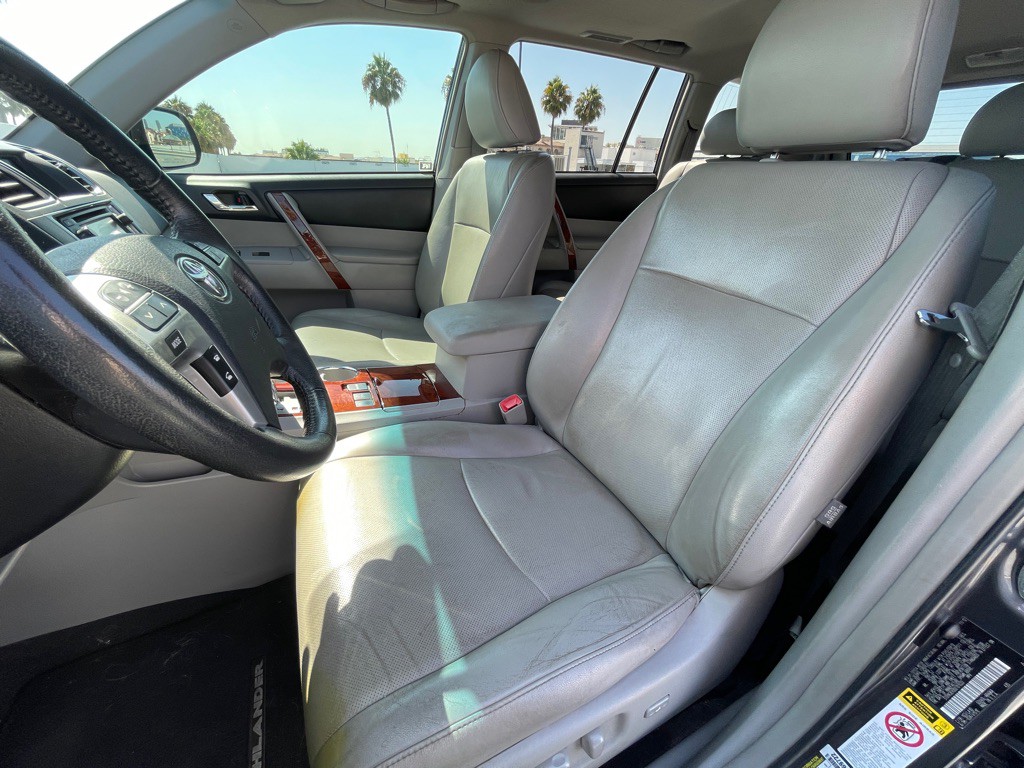 2013 Toyota Highlander Image 66