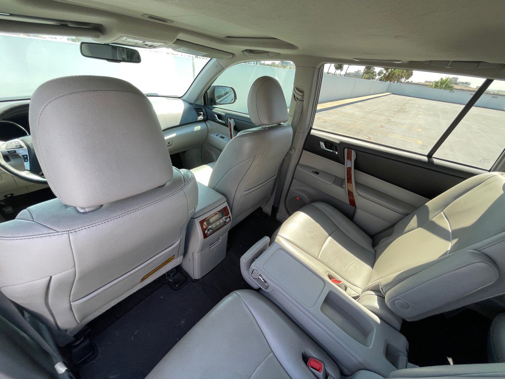 2013 Toyota Highlander Image 82
