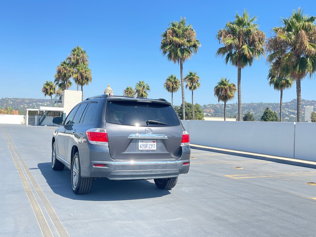 2013 Toyota Highlander Image 9