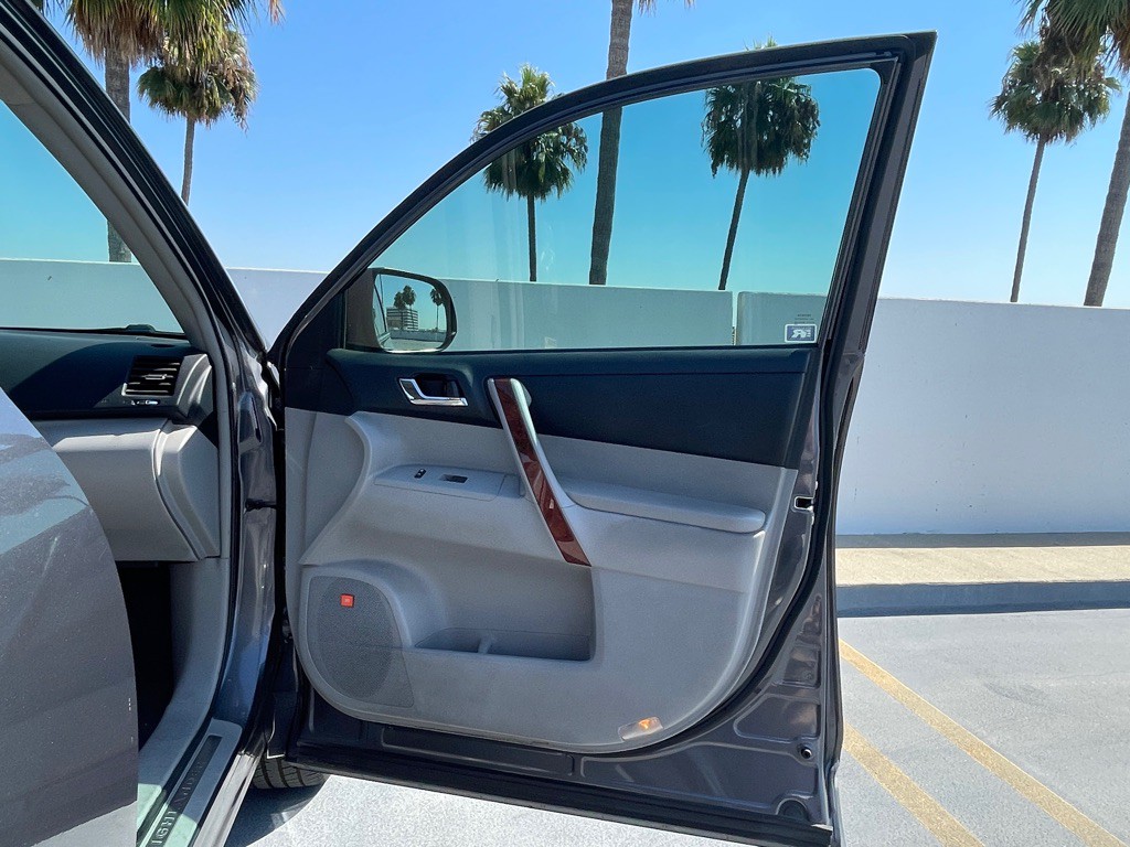 2013 Toyota Highlander Image 49