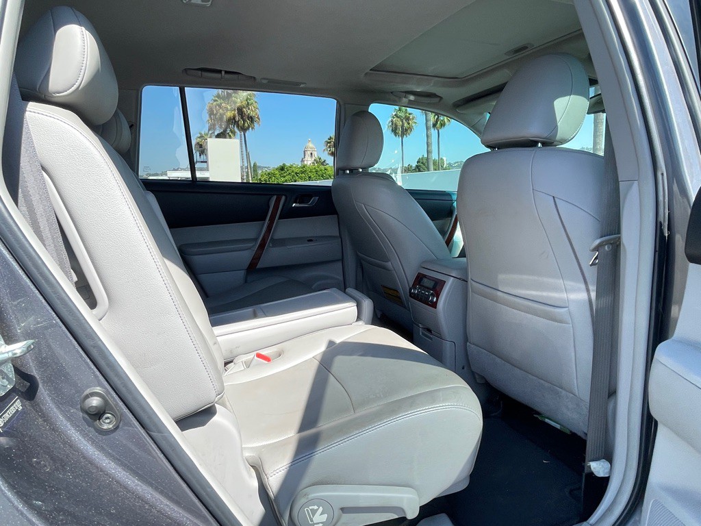 2013 Toyota Highlander Image 87