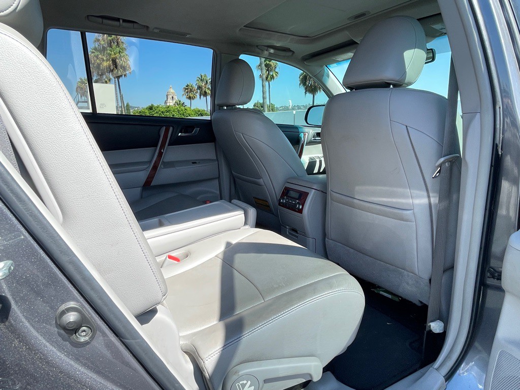 2013 Toyota Highlander Image 88