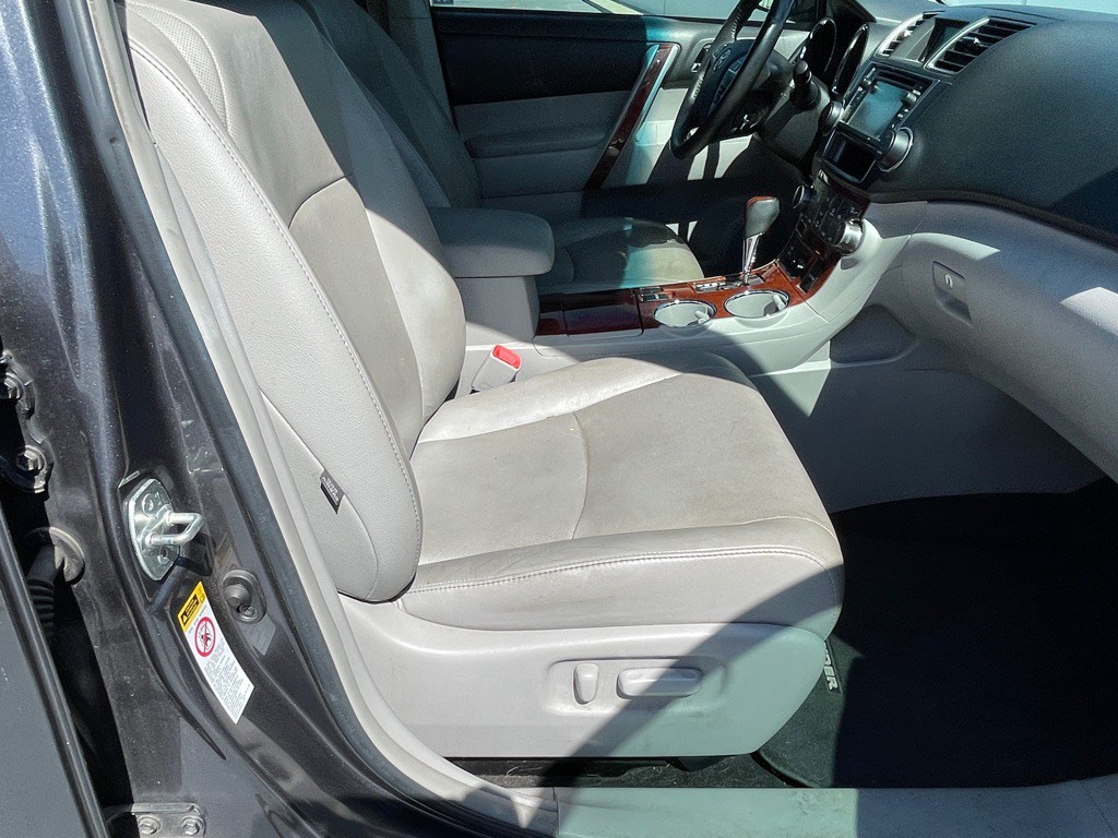 2013 Toyota Highlander Image 92