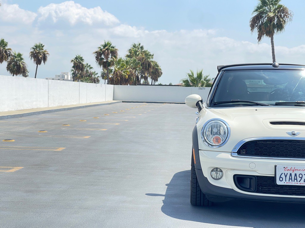 2013 MINI Cooper Image 24