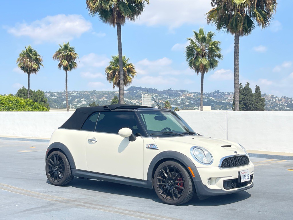 2013 MINI Cooper Image 33