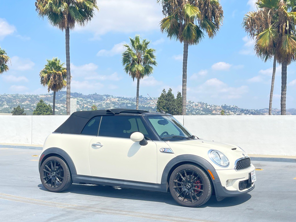 2013 MINI Cooper Image 34