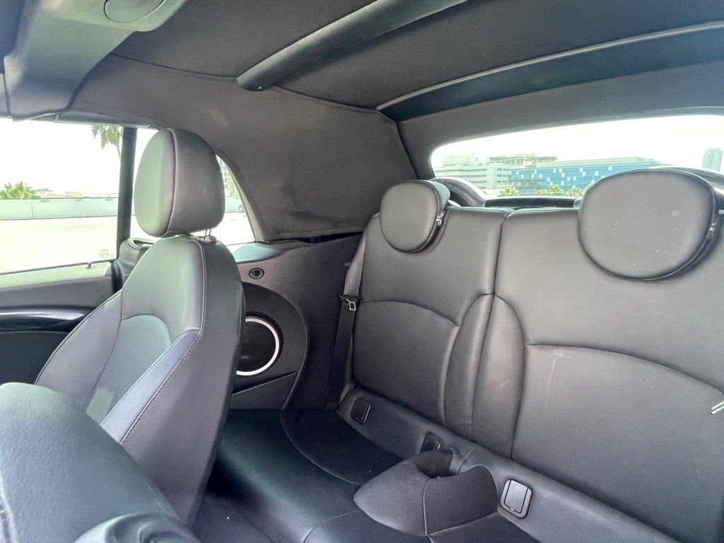 2013 MINI Cooper Image 64