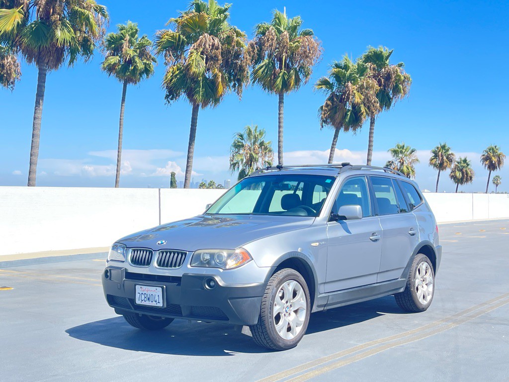 2005 BMW X3 Image 2