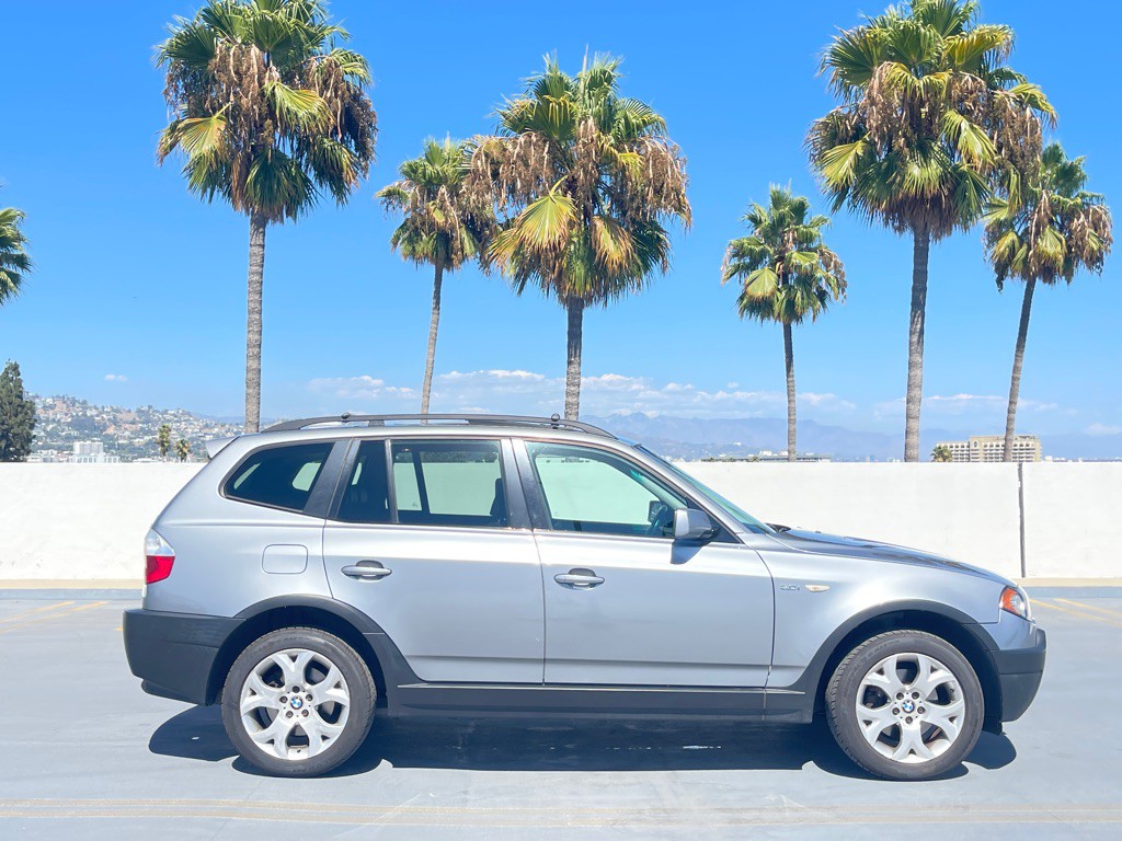2005 BMW X3 Image 3