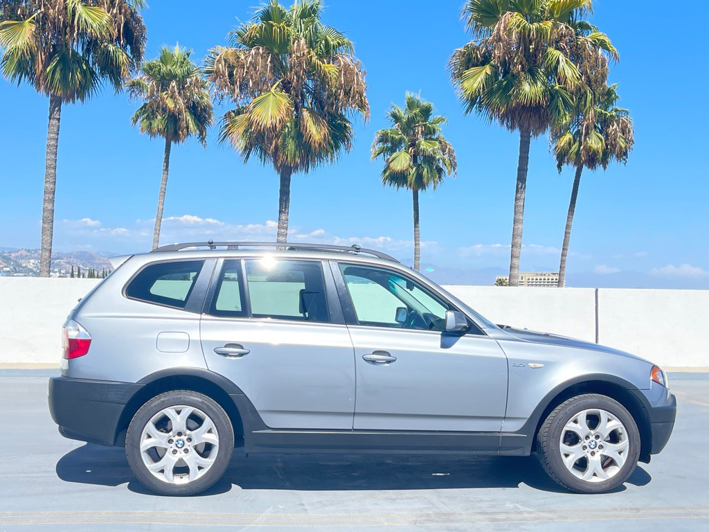 2005 BMW X3 Image 37