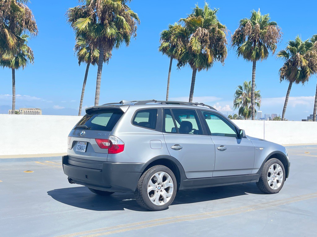 2005 BMW X3 Image 42