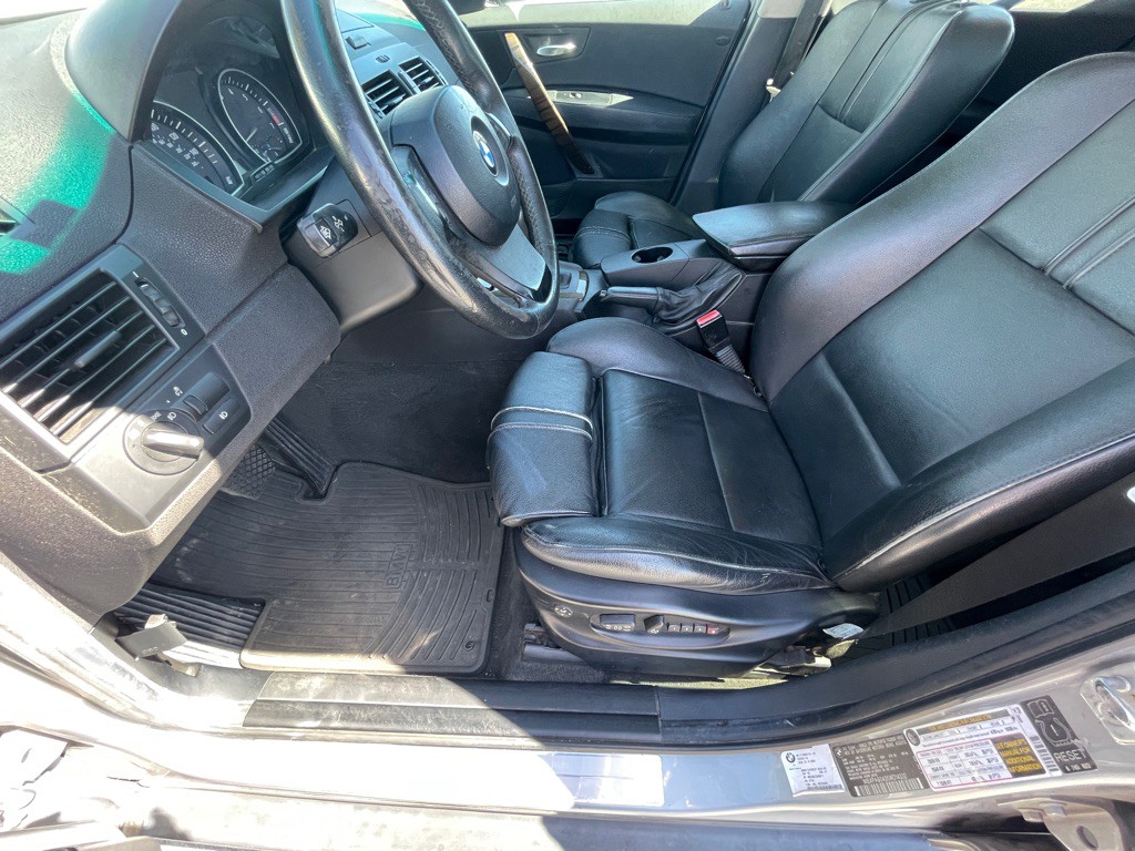 2005 BMW X3 Image 52