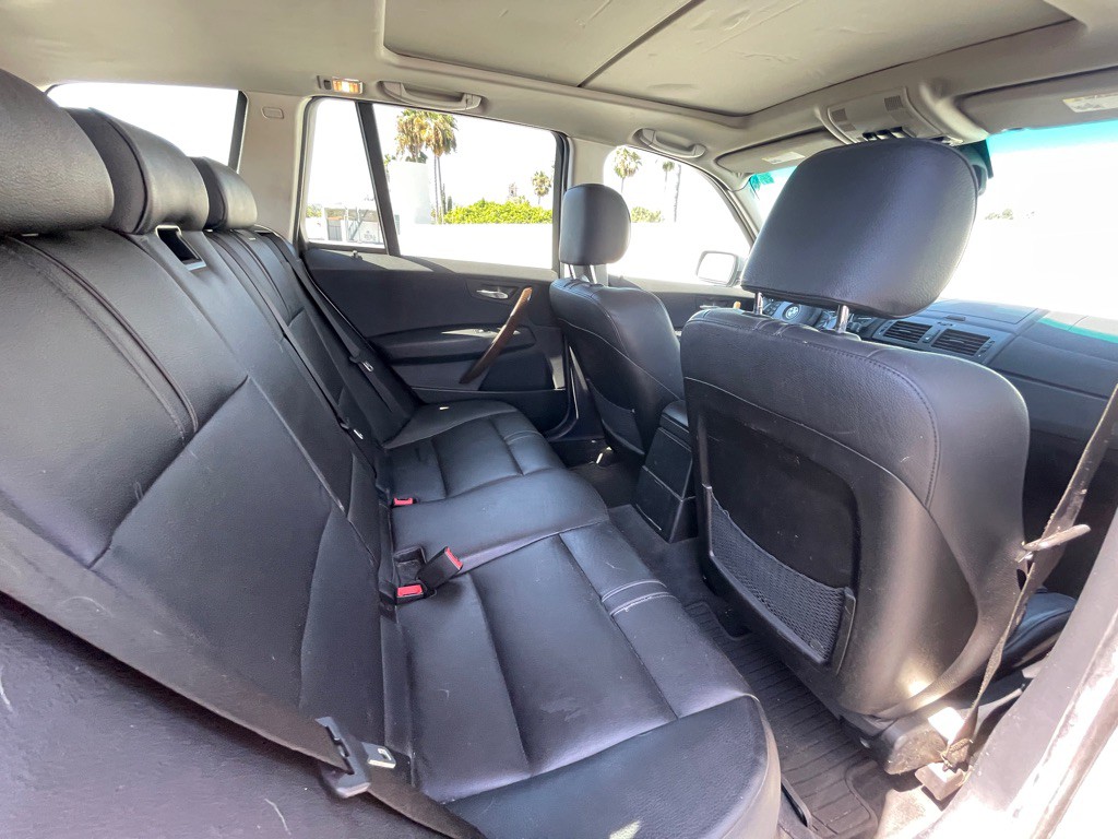 2005 BMW X3 Image 87