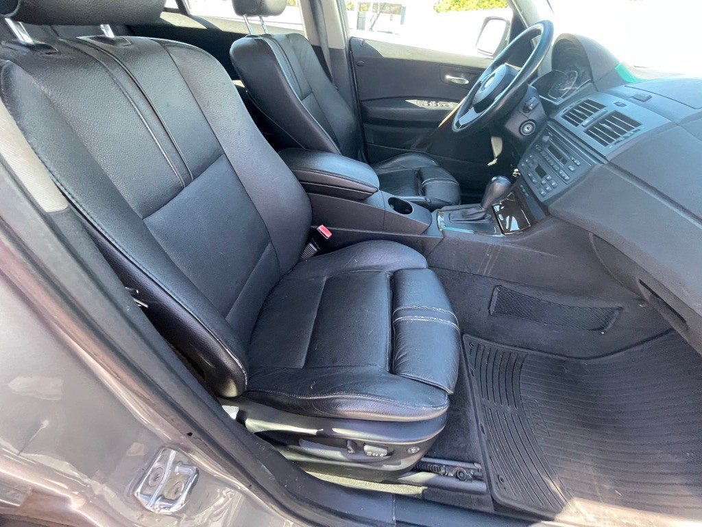 2005 BMW X3 Image 100