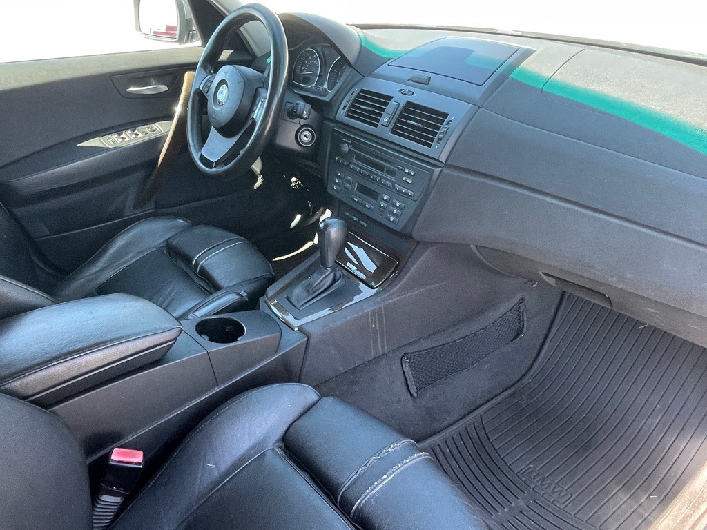 2005 BMW X3 Image 107