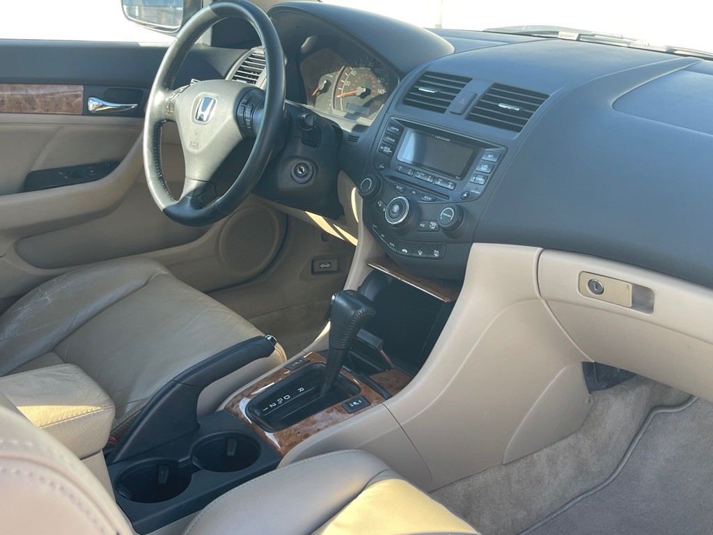 2003 Honda Accord Image 75