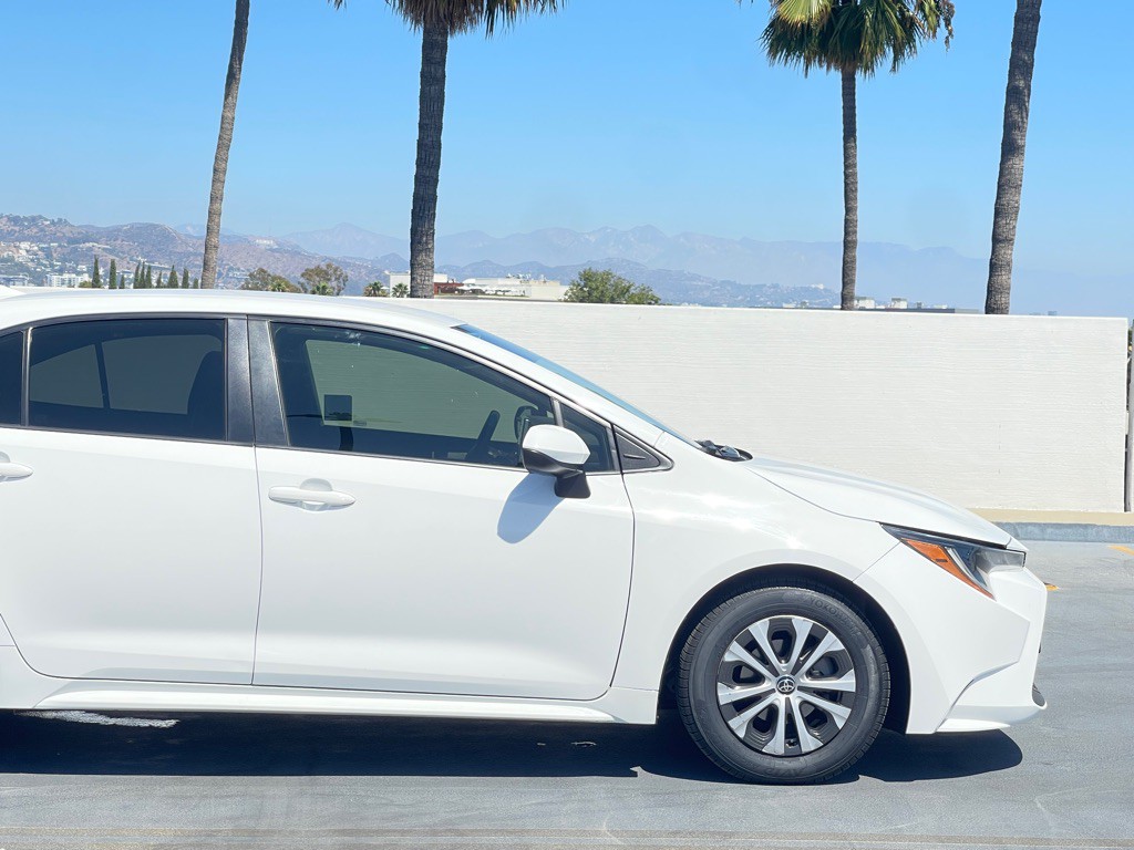 2022 Toyota Corolla Image 25