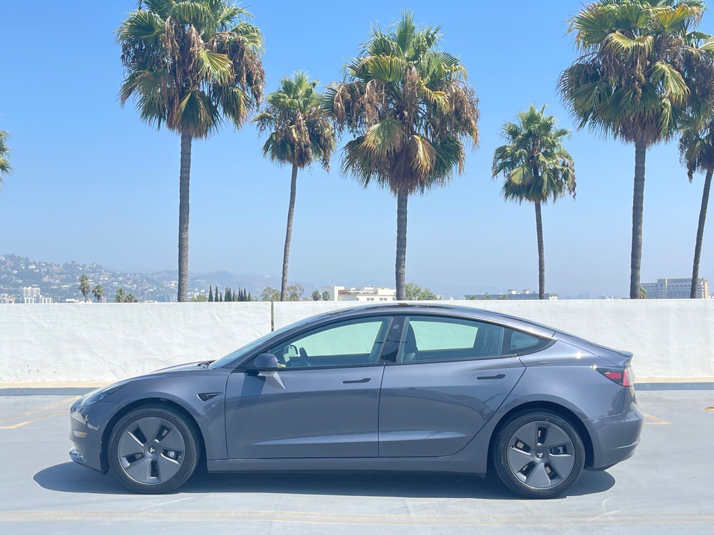 2023 Tesla Model 3 Image 4