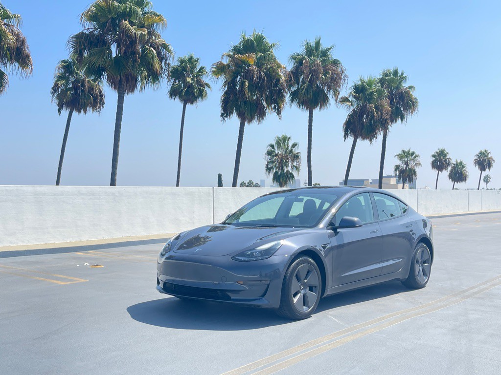 2023 Tesla Model 3 Image 18