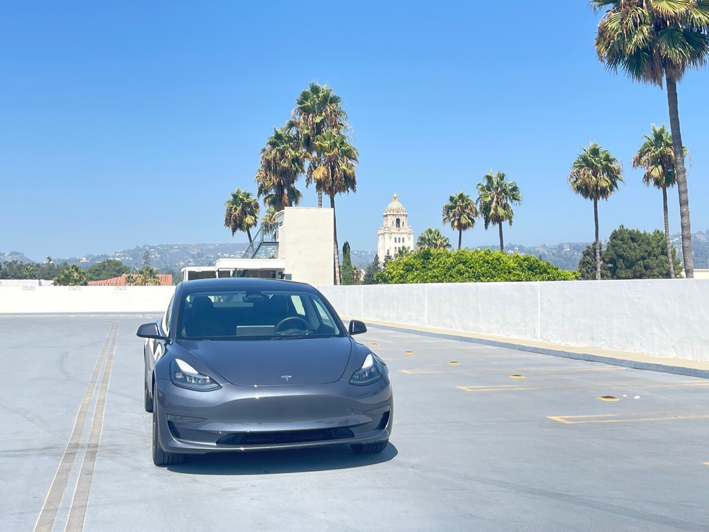 2023 Tesla Model 3 Image 25