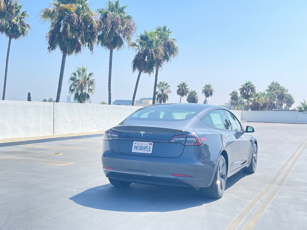 2023 Tesla Model 3 Image 39