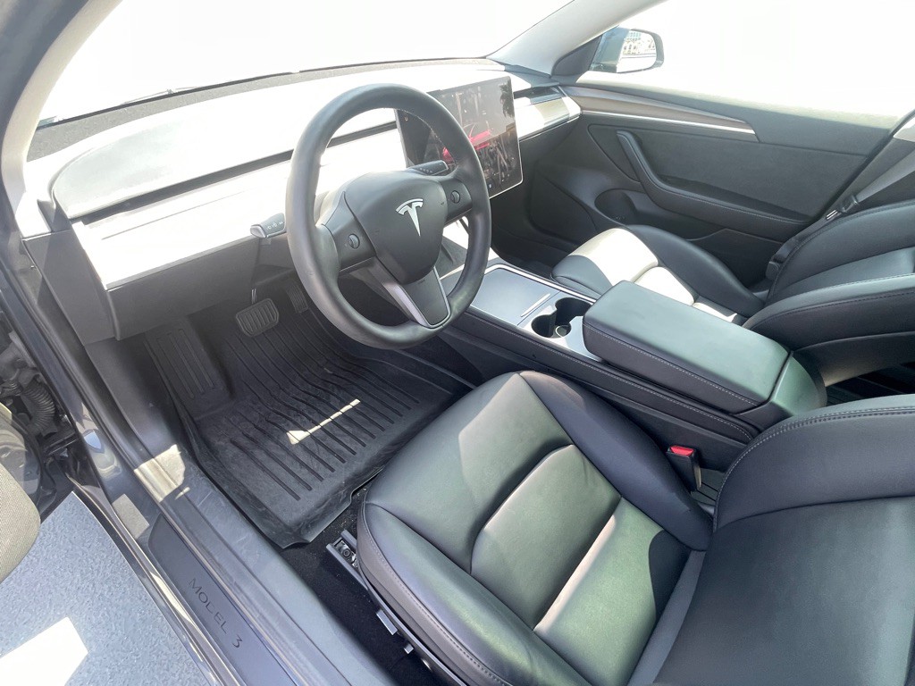 2023 Tesla Model 3 Image 53