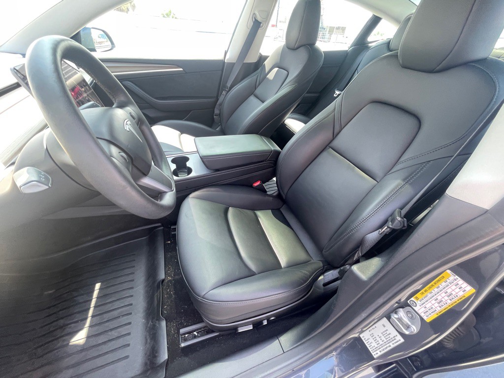 2023 Tesla Model 3 Image 56