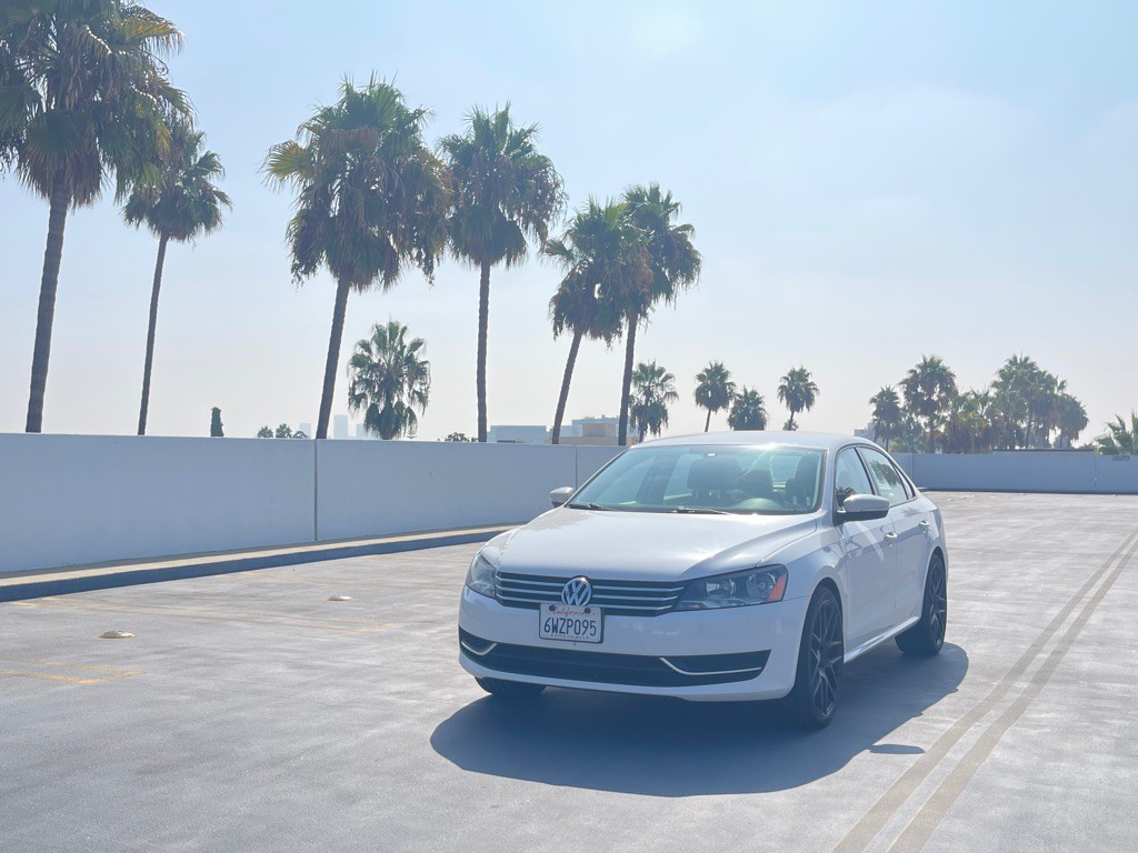 2013 Volkswagen Passat Image 21