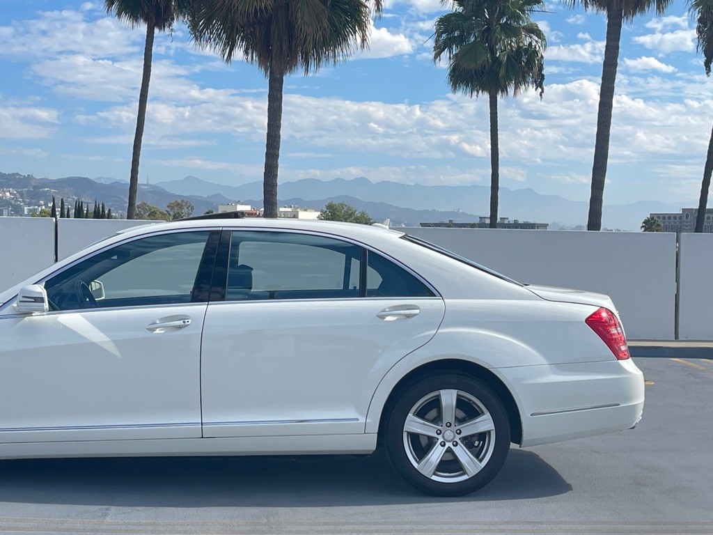 2010 Mercedes-Benz S-Class Image 6