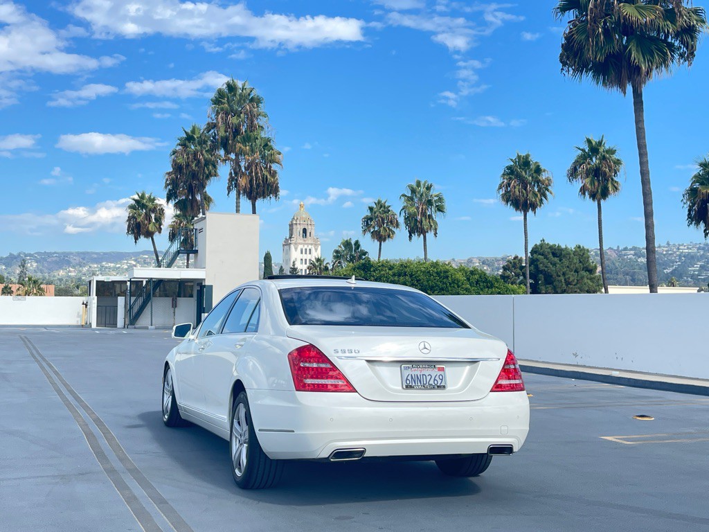 2010 Mercedes-Benz S-Class Image 10