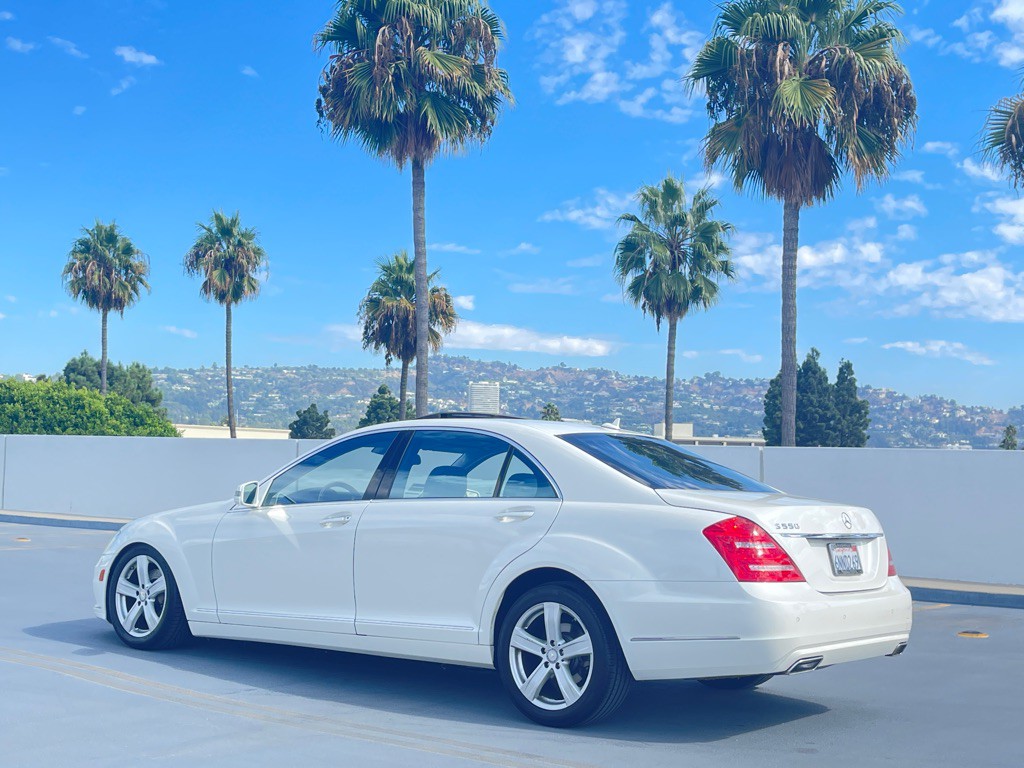 2010 Mercedes-Benz S-Class Image 13
