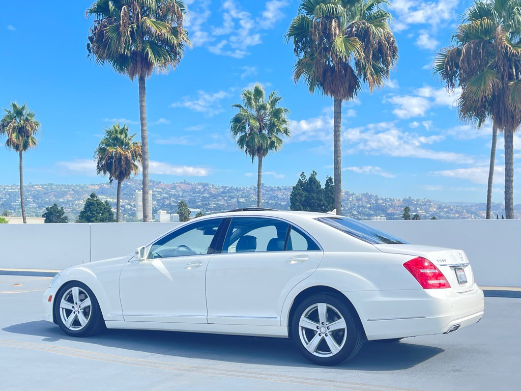 2010 Mercedes-Benz S-Class Image 14