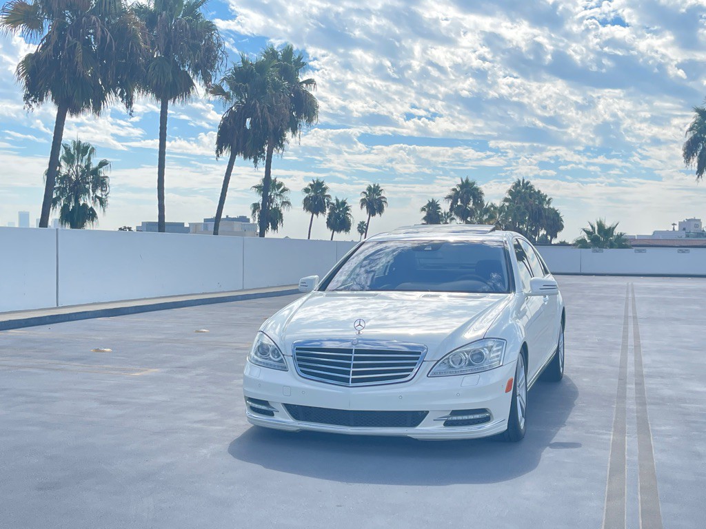 2010 Mercedes-Benz S-Class Image 24