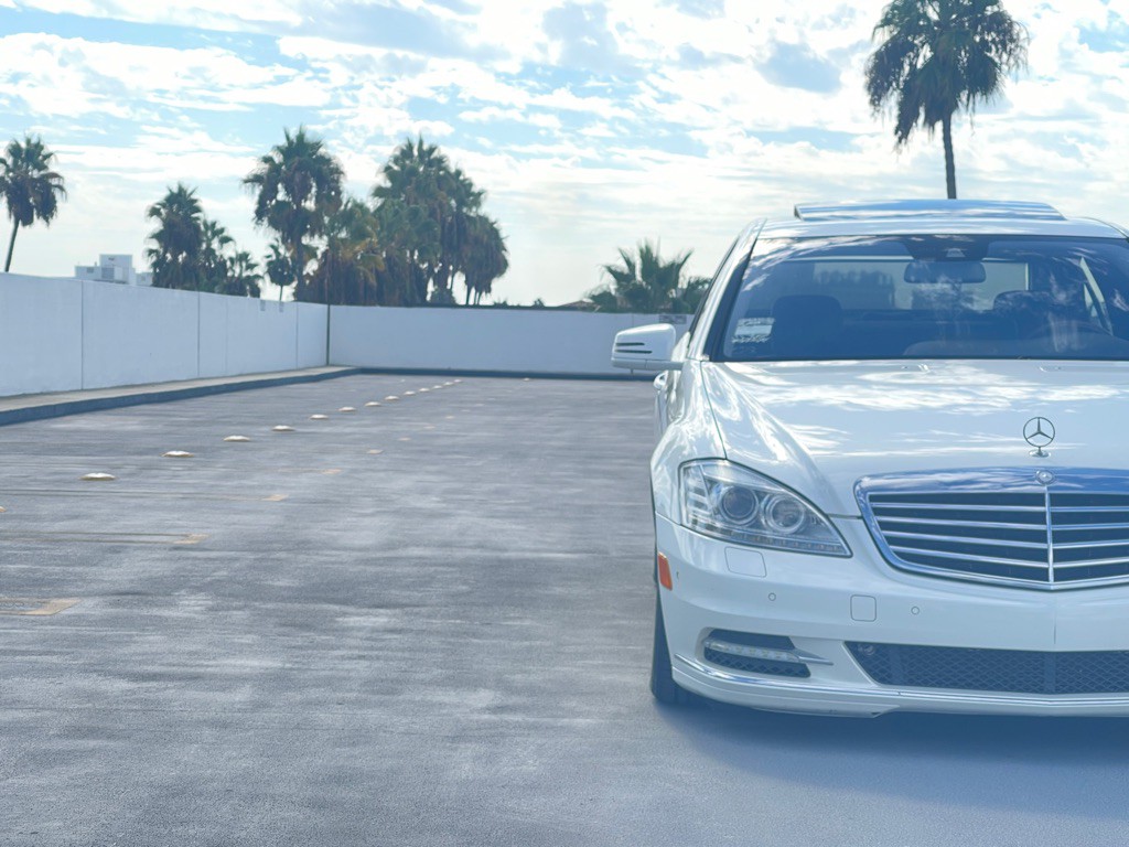 2010 Mercedes-Benz S-Class Image 28