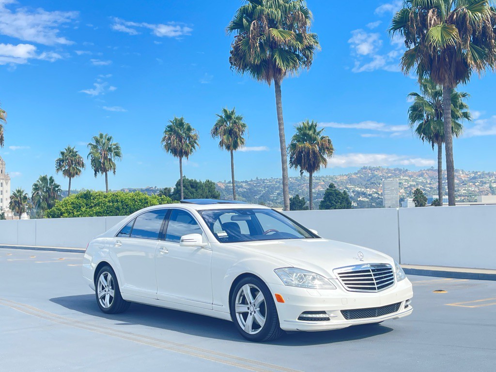 2010 Mercedes-Benz S-Class Image 35