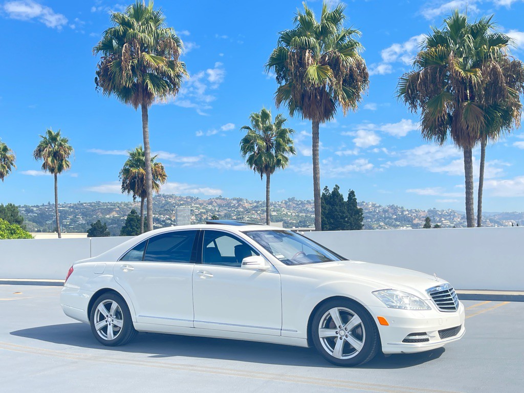 2010 Mercedes-Benz S-Class Image 37