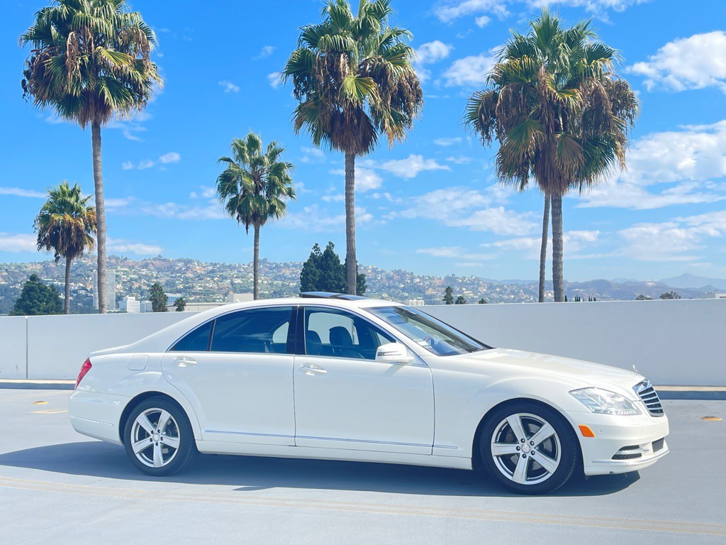 2010 Mercedes-Benz S-Class Image 38