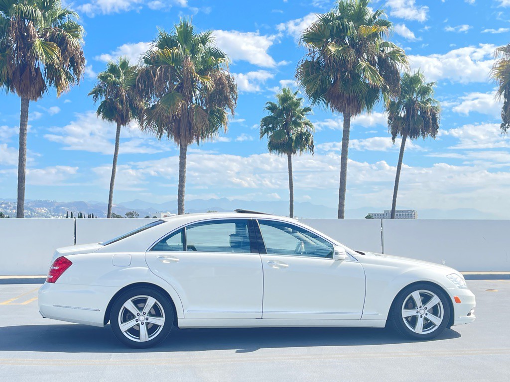 2010 Mercedes-Benz S-Class Image 39