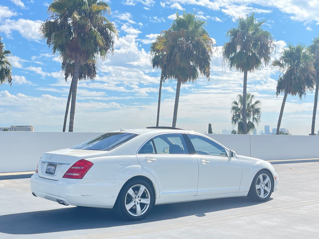 2010 Mercedes-Benz S-Class Image 43